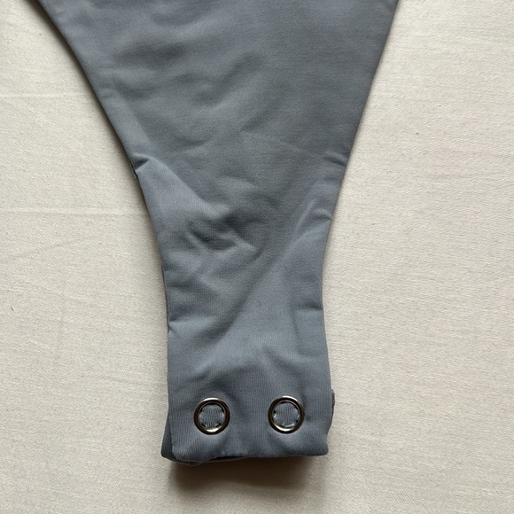 NWT QINSEN Square Neck Long Sleeve Double Lined Bodysuit - Picture 6 of 10